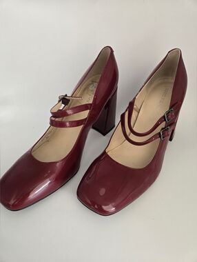 Marc Fisher Red Patent Mary Jane Heels Block Heel 9.5M Double Strap